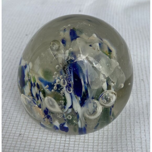Vintage Small Swedish Incalmo Art Glass Paperweight Clear/Blue 2” (5.8 cm) - Picture 8 of 11